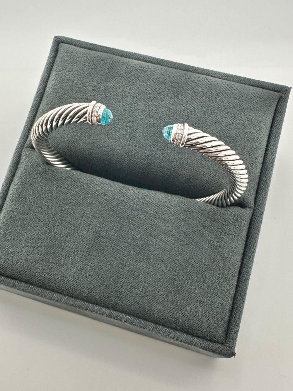 David Yurman Cable Cuff w/ Blue Topaz & Pavé White Diamonds - 5mm - Medium - Picture 2 of 15